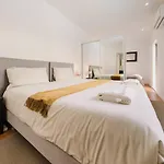 Apartmán Chiado Gem Private Pool & Patio Retreat *