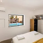 Chiado Gem Private Pool & Patio Retreat Apartamento *
