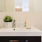 Apartamento Chiado Gem Private Pool & Patio Retreat Lisboa