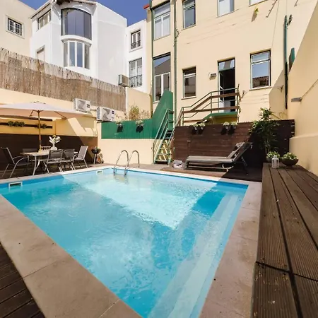 Appartamento Chiado Gem Patio Retreat & Private Pool