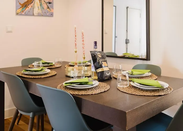 Apartament Chiado Gem Private Pool & Patio Retreat