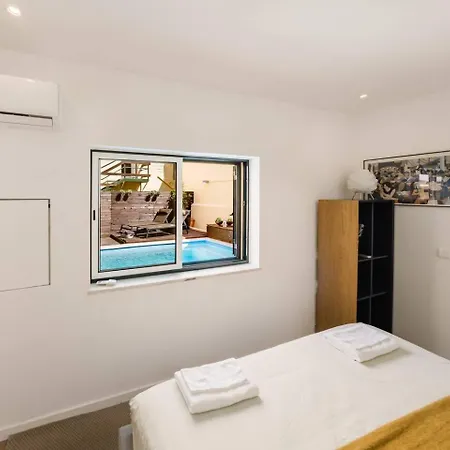Chiado Gem Private Pool & Patio Retreat Διαμέρισμα *