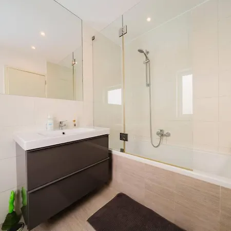 Private Pool, Sleeps 10,