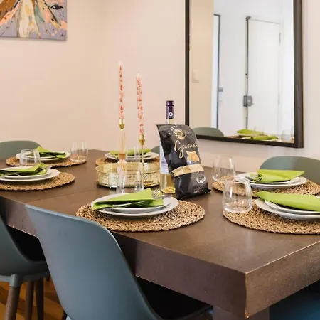 Διαμέρισμα Chiado Gem Private Pool & Patio Retreat